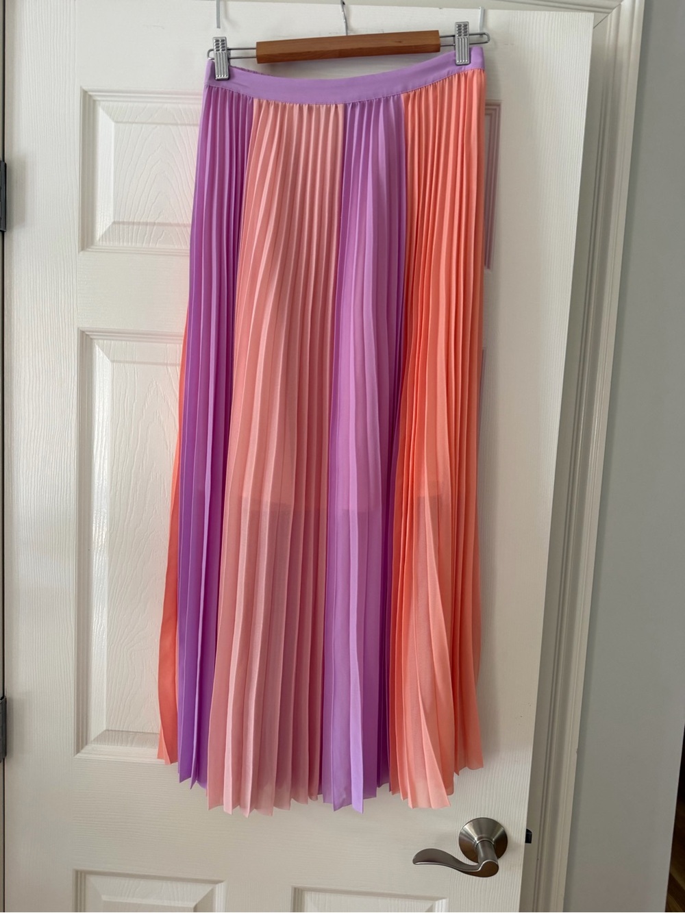Skies Are Blue Lavender and Peach Colorblock Pleated Maxi Skirt